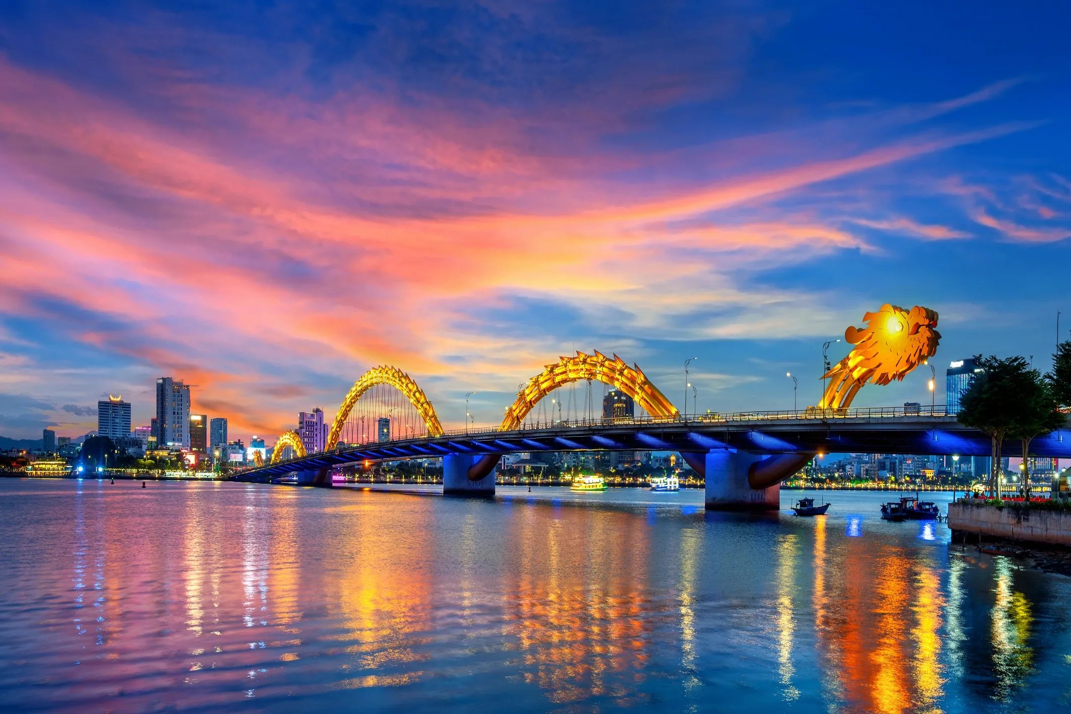 Da Nang travel guide cover